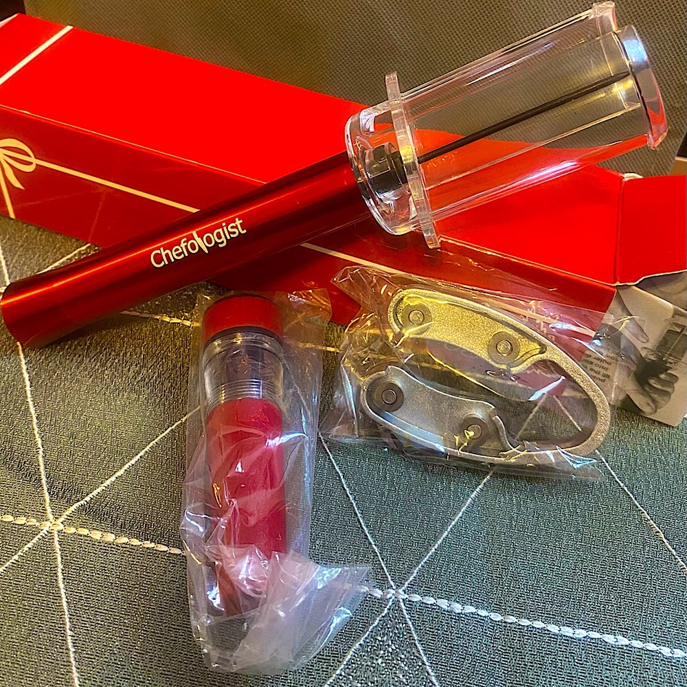 Chefologist Air Pump Wine Opener